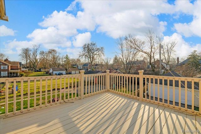 16121 Rosemont Avenue, Detroit, MI 48219