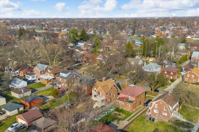 16121 Rosemont Avenue, Detroit, MI 48219