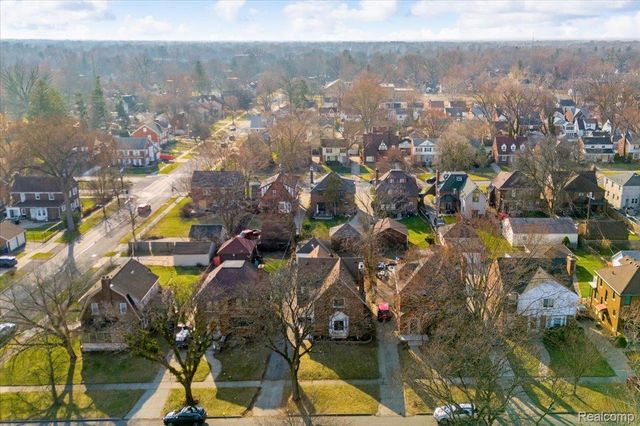 16121 Rosemont Avenue, Detroit, MI 48219