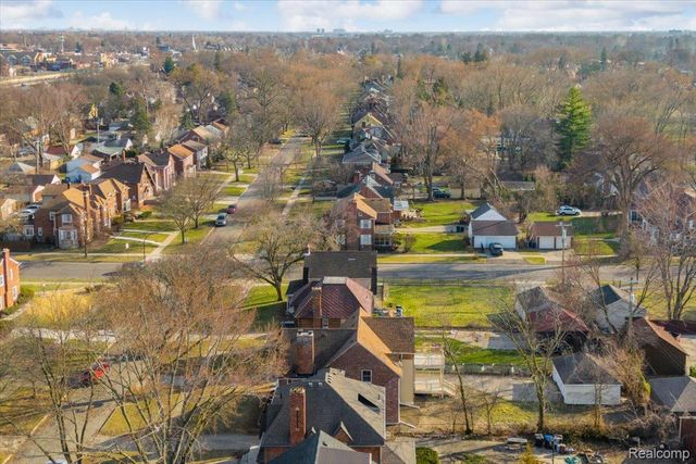 16121 Rosemont Avenue, Detroit, MI 48219