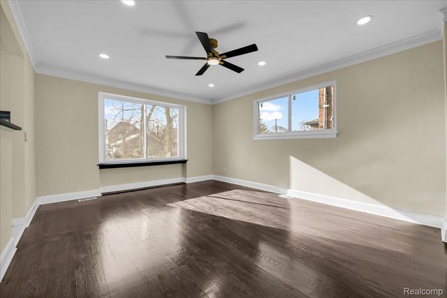 16121 Rosemont Avenue, Detroit, MI 48219