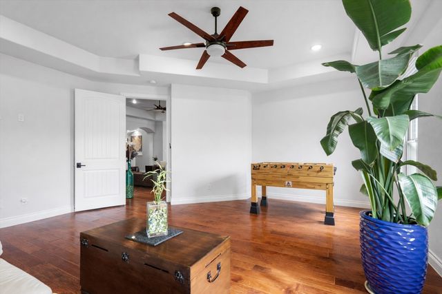 112 Knob Court, Springtown, TX 76082