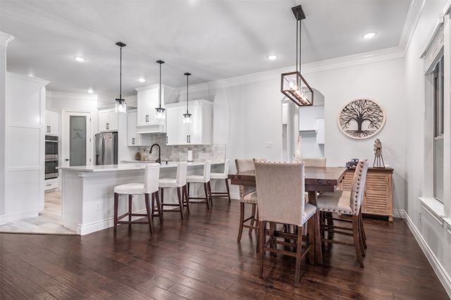 112 Knob Court, Springtown, TX 76082