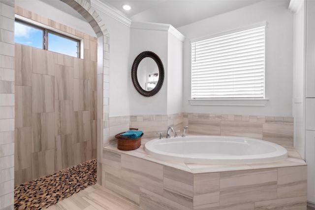 112 Knob Court, Springtown, TX 76082