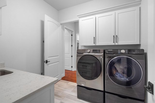 112 Knob Court, Springtown, TX 76082