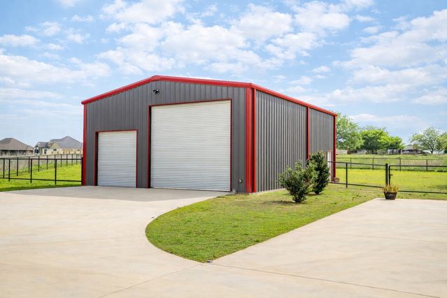 112 Knob Court, Springtown, TX 76082