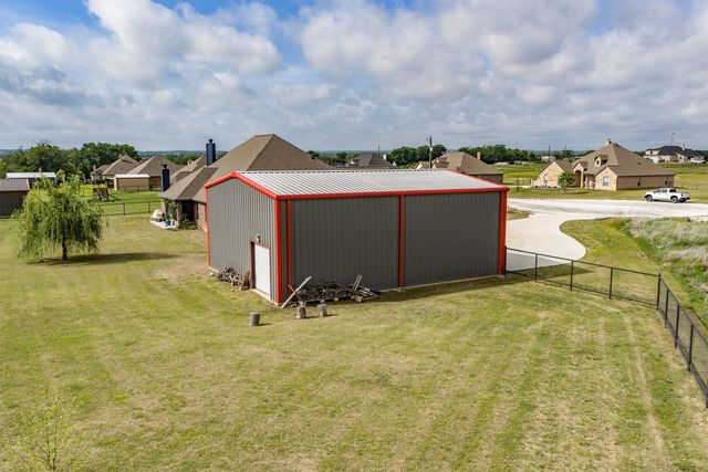 112 Knob Court, Springtown, TX 76082