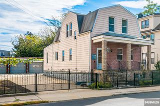 5 Norwood Avenue, Irvington, NJ 07111