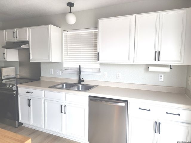 126 AGENCY OAKS, San Antonio, TX 78249