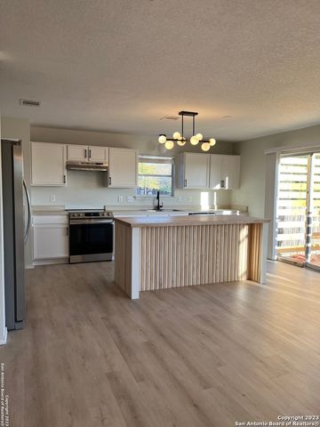 126 AGENCY OAKS, San Antonio, TX 78249
