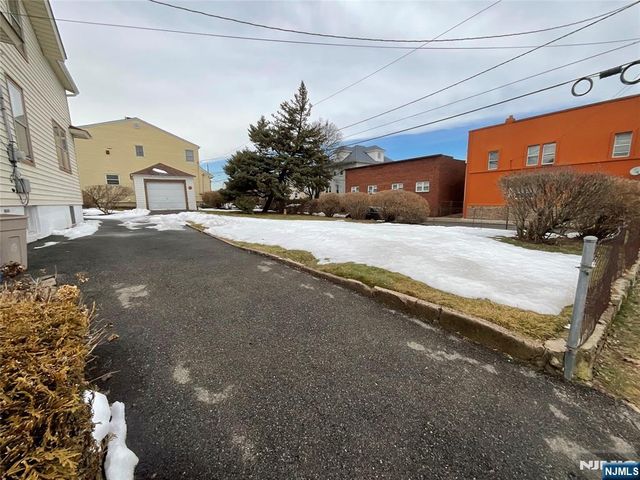 51 Gold Street, North Arlington, NJ 07031