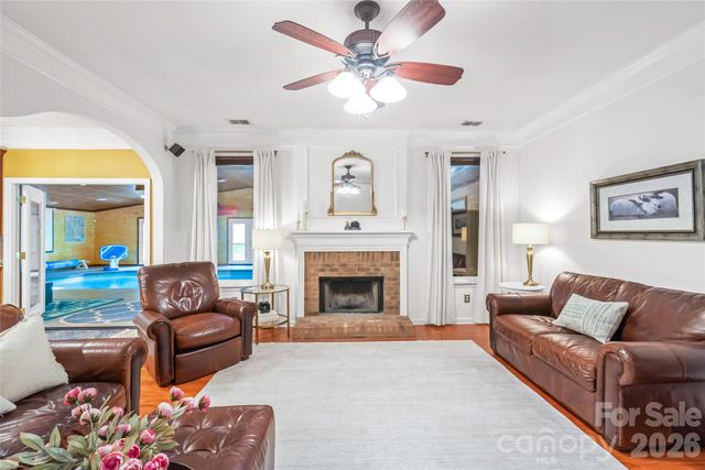 13934 Kings Carriage Lane, Charlotte, NC 28278
