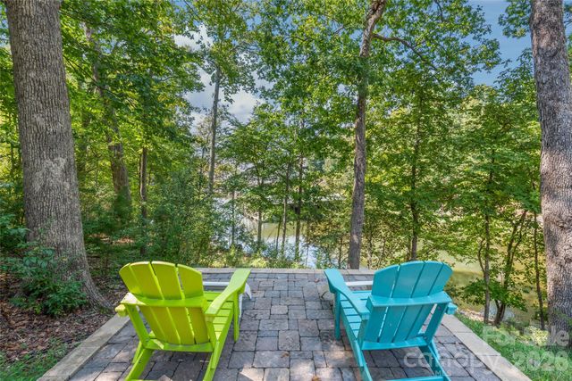 13934 Kings Carriage Lane, Charlotte, NC 28278
