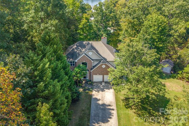 13934 Kings Carriage Lane, Charlotte, NC 28278