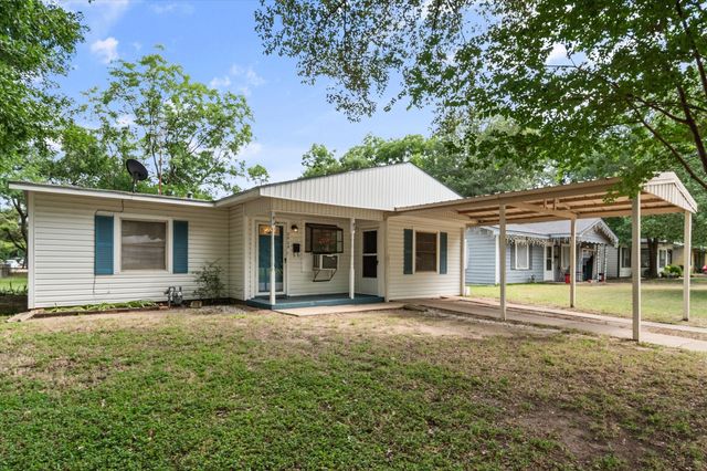 2909 W Collin Street, Corsicana, TX 75110