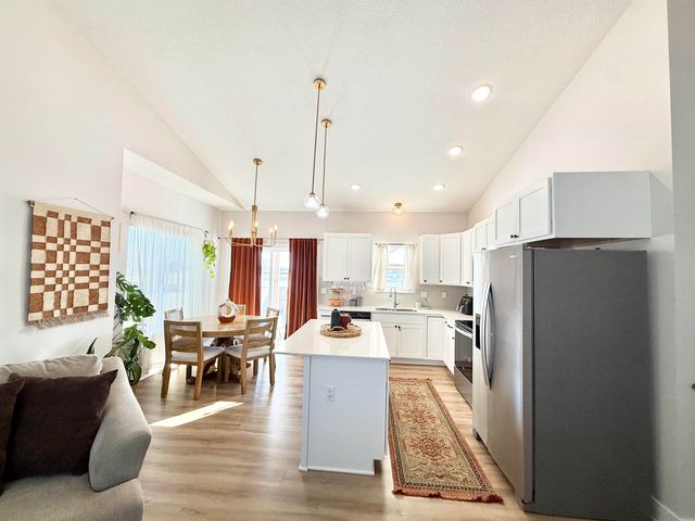 5036 S Saint Paul St, Wichita, KS 67217