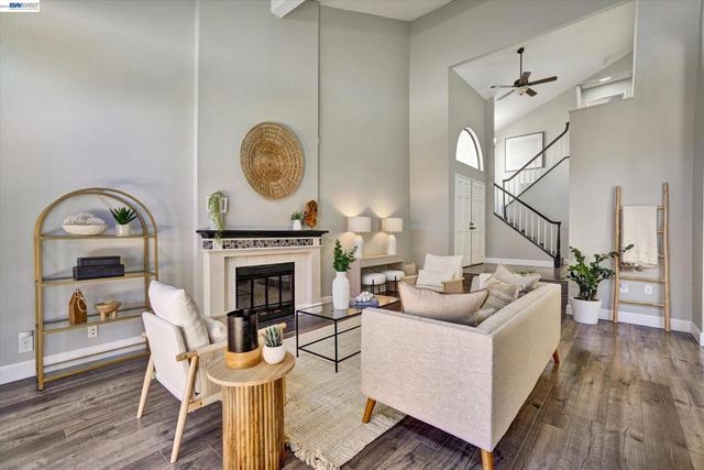 4374 Valley Ave D1, Pleasanton, CA 94566