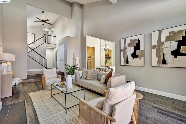 4374 Valley Ave D1, Pleasanton, CA 94566