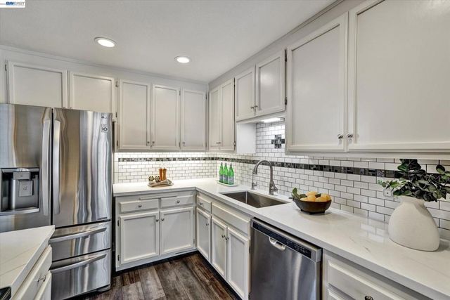 4374 Valley Ave D1, Pleasanton, CA 94566