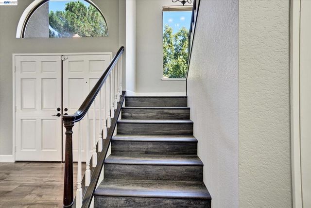 4374 Valley Ave D1, Pleasanton, CA 94566