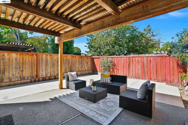 4374 Valley Ave D1, Pleasanton, CA 94566