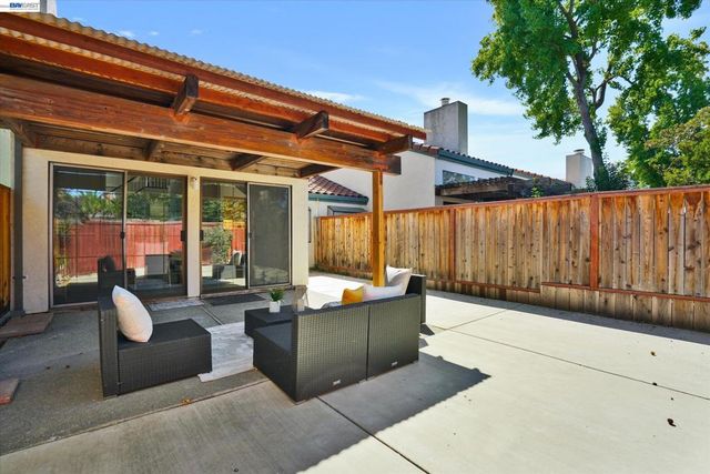 4374 Valley Ave D1, Pleasanton, CA 94566