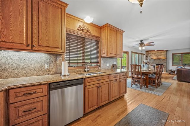 1317 PARK Place, Lake Holiday, IL 60548