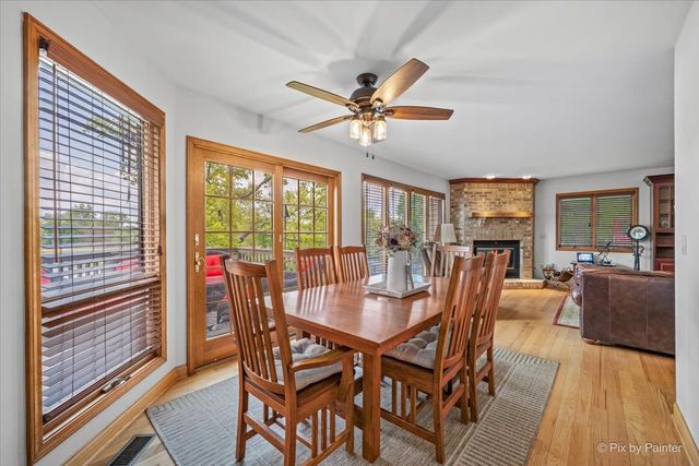 1317 PARK Place, Lake Holiday, IL 60548