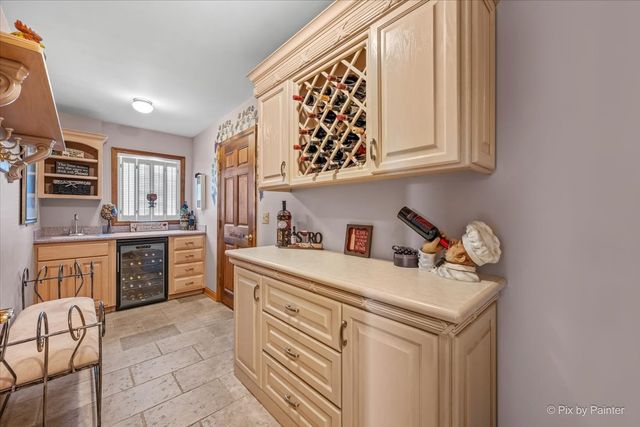 1317 PARK Place, Lake Holiday, IL 60548