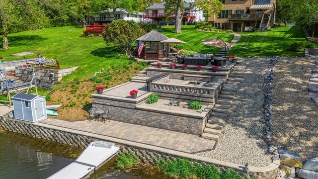 1317 PARK Place, Lake Holiday, IL 60548