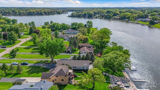 1317 PARK Place, Lake Holiday, IL 60548