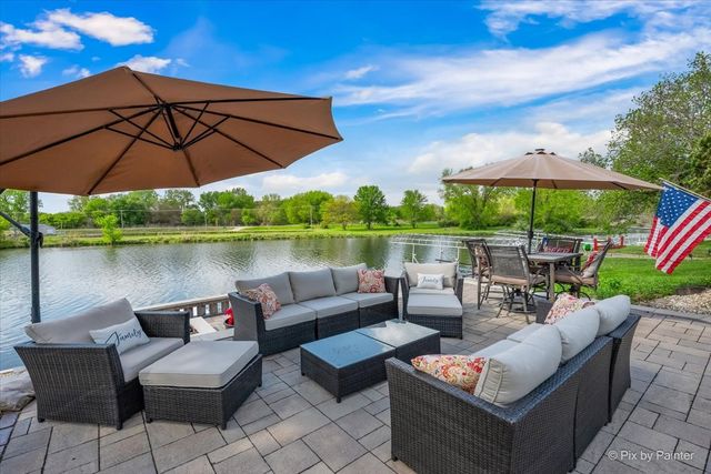 1317 PARK Place, Lake Holiday, IL 60548