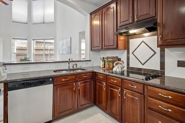2209 Windy Ridge Court, Plano, TX 75025