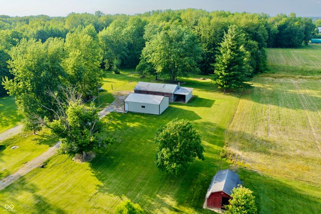 6742 E County Road 900 N, Seymour, IN 47274