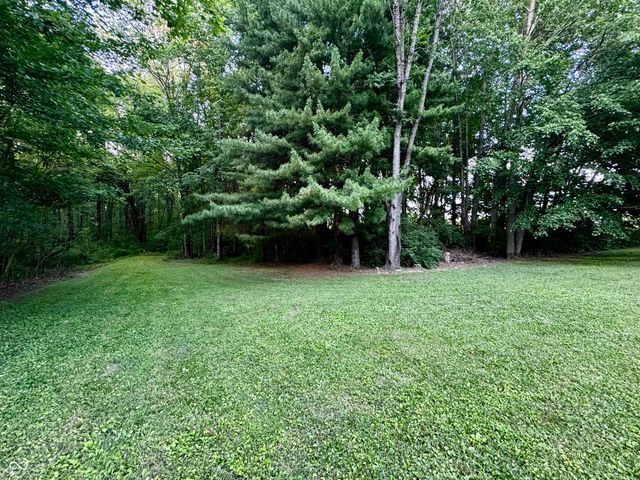 6742 E County Road 900 N, Seymour, IN 47274