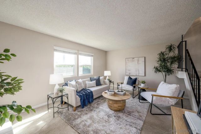 8022 Winter Gardens Blvd B, El Cajon, CA 92021