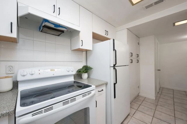 8022 Winter Gardens Blvd B, El Cajon, CA 92021