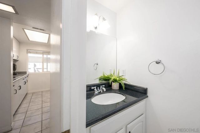 8022 Winter Gardens Blvd B, El Cajon, CA 92021