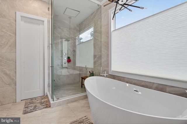 4512 SALEM LN NW, Washington, DC 20007