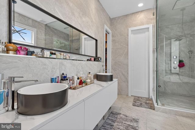 4512 SALEM LN NW, Washington, DC 20007