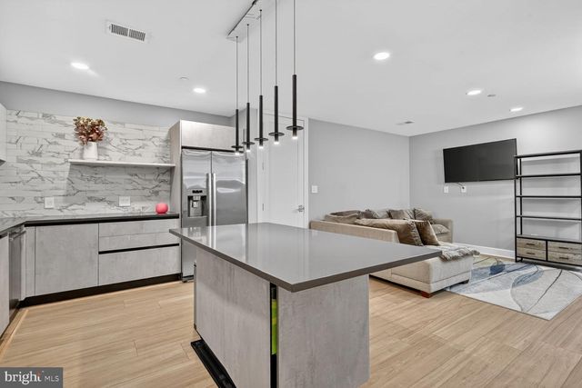 4512 SALEM LN NW, Washington, DC 20007