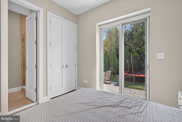 4512 SALEM LN NW, Washington, DC 20007