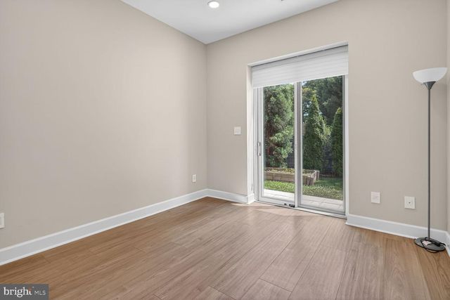 4512 SALEM LN NW, Washington, DC 20007