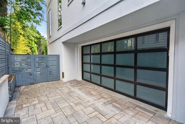 4512 SALEM LN NW, Washington, DC 20007
