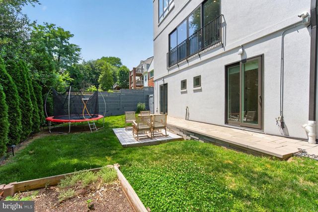 4512 SALEM LN NW, Washington, DC 20007