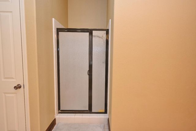 6933 W Portals Avenue, Fresno, CA 93723