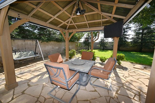 6933 W Portals Avenue, Fresno, CA 93723