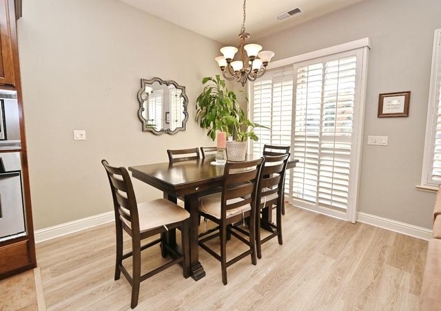 6933 W Portals Avenue, Fresno, CA 93723