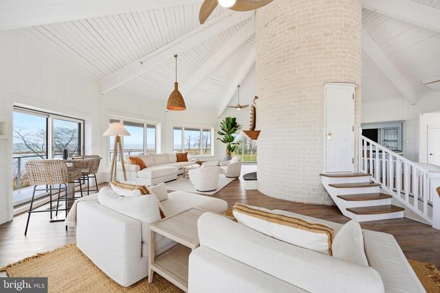 121 KILBY PT, Queenstown, MD 21658