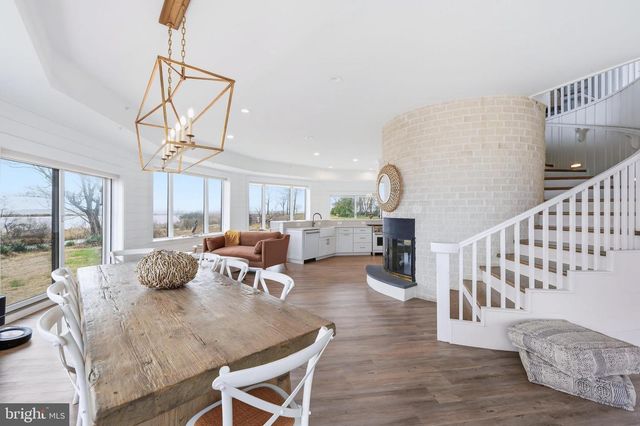 121 KILBY PT, Queenstown, MD 21658